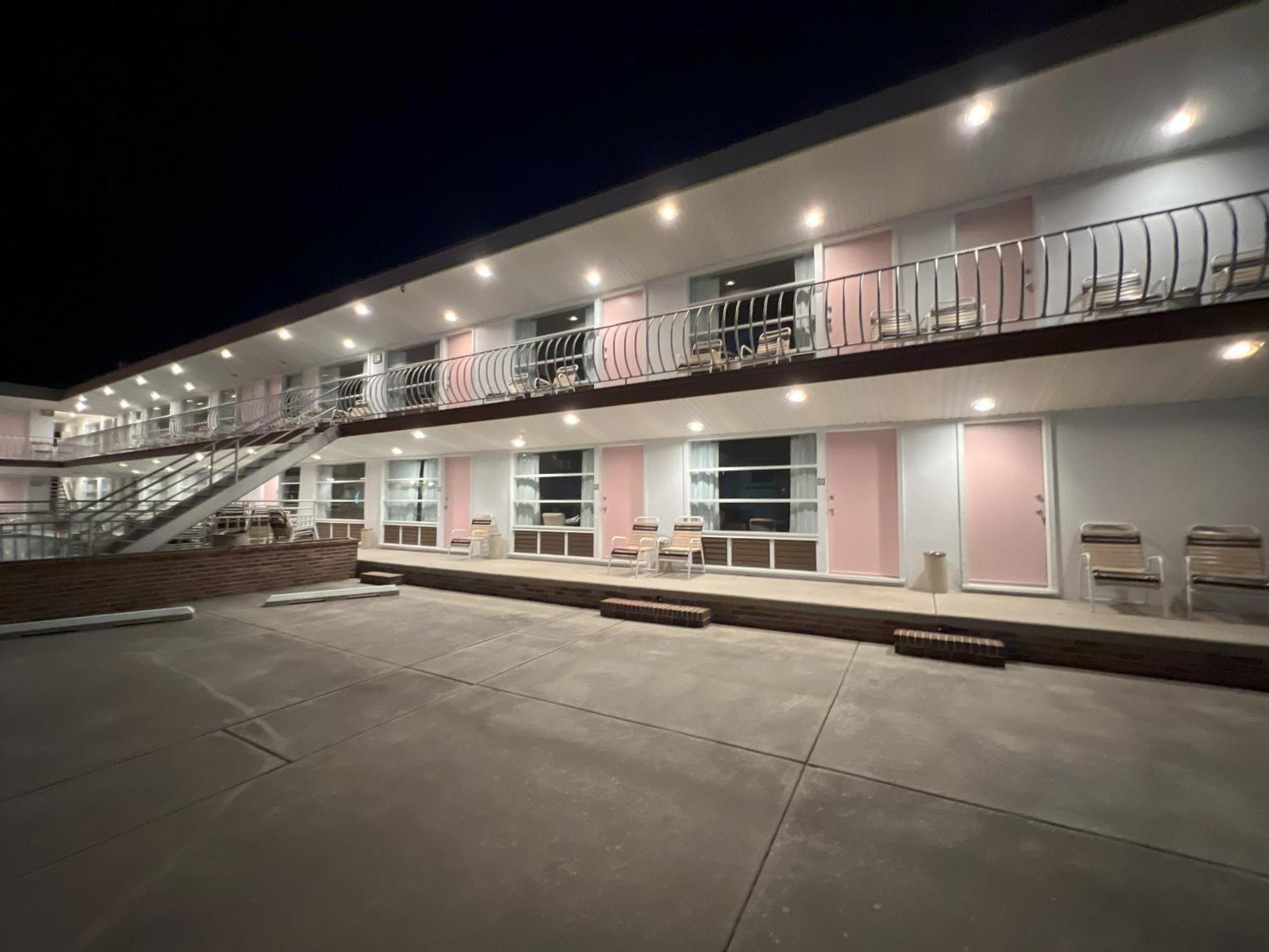 Ivanhoe Motel นอร์ทไวลด์วูด ภายนอก รูปภาพ