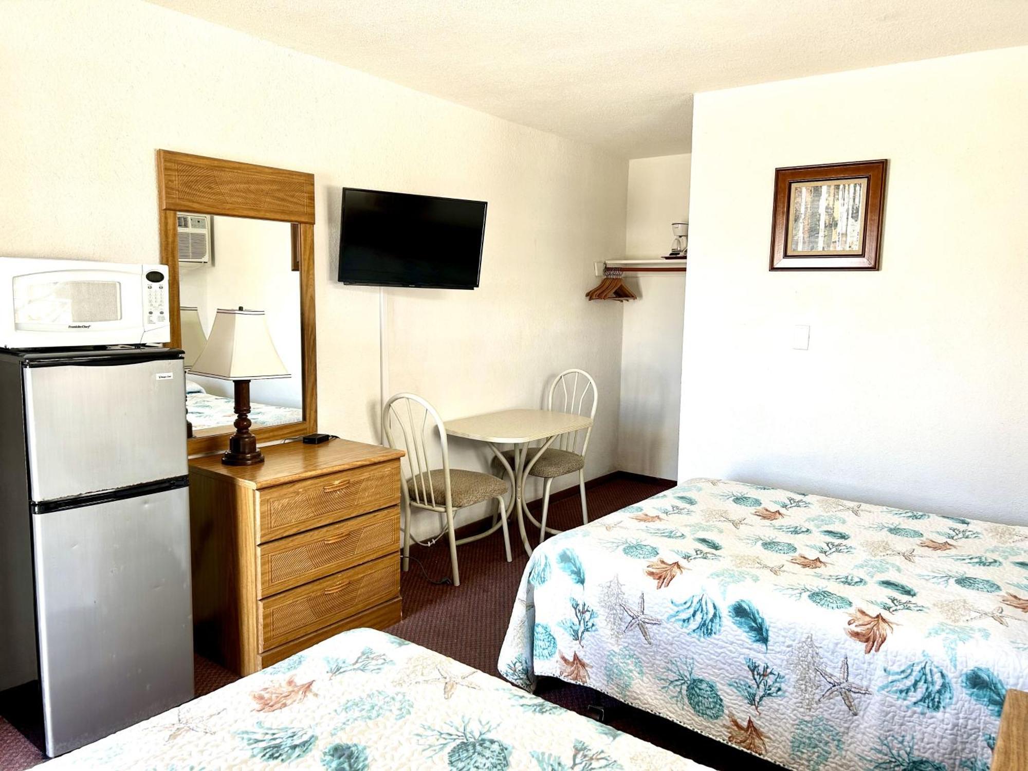 Ivanhoe Motel นอร์ทไวลด์วูด ภายนอก รูปภาพ